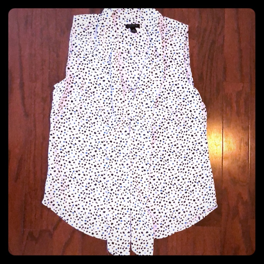 Ann Taylor floral tie front blouse